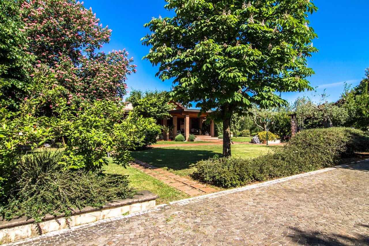 B&B Villa Sbaraglia Alatri Екстер'єр фото